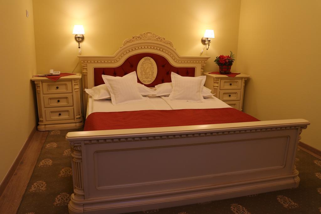 Hotel Astoria Máréfalva Kültér fotó