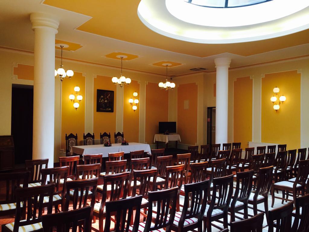 Hotel Astoria Máréfalva Kültér fotó