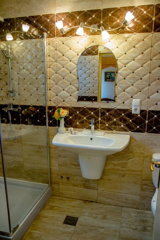 Hotel Astoria Máréfalva Kültér fotó